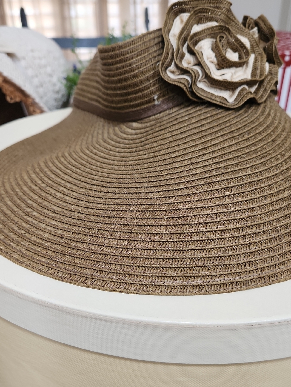 Brown Women's Wide Brim Straw Sun Hat with Flower Accent